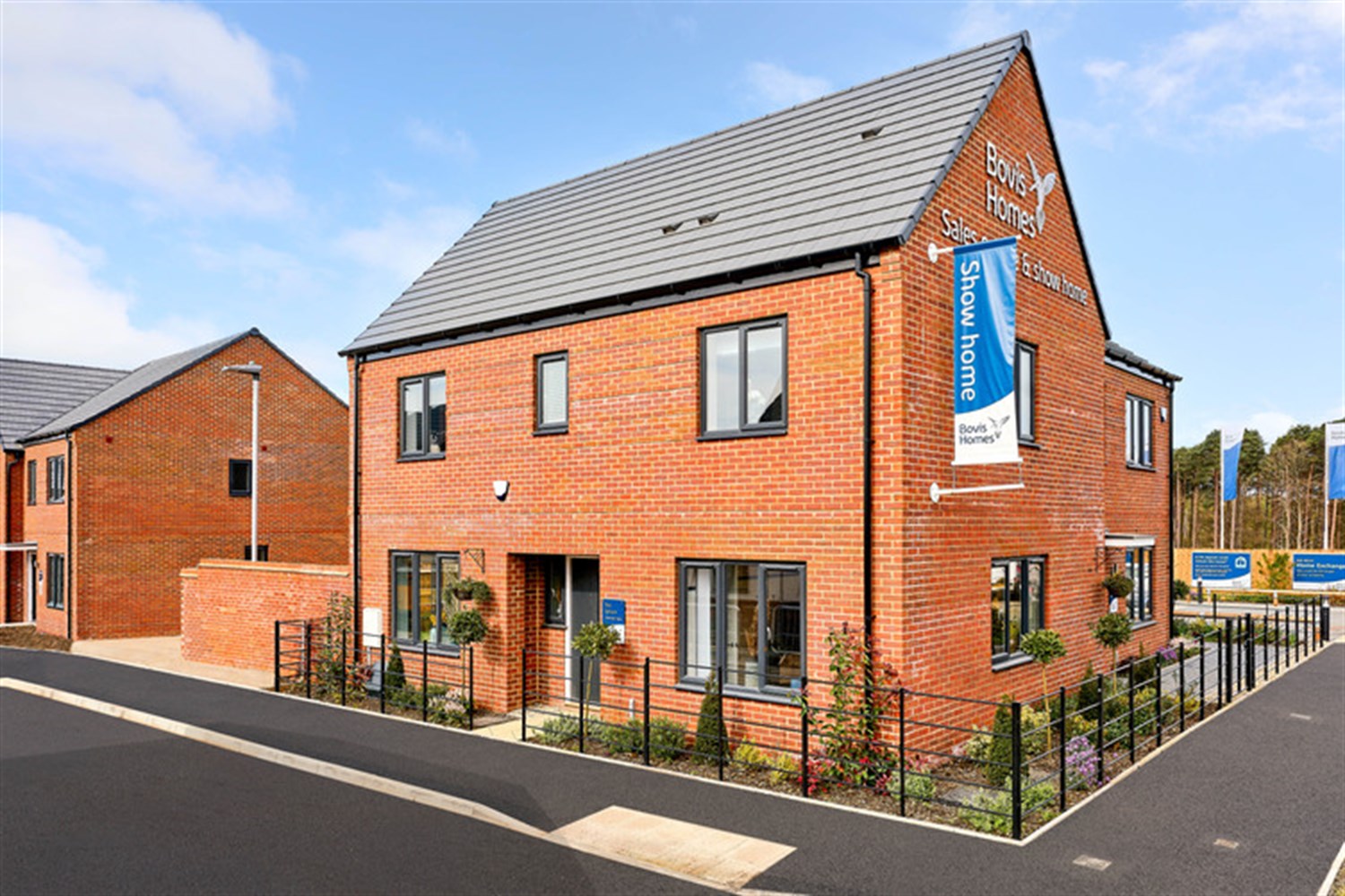 Donald Campbell Way, RG45